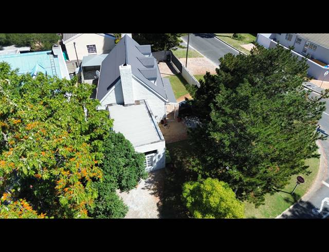 3 BEDROOM FREEHOLD FOR SALE IN TABLE VIEW